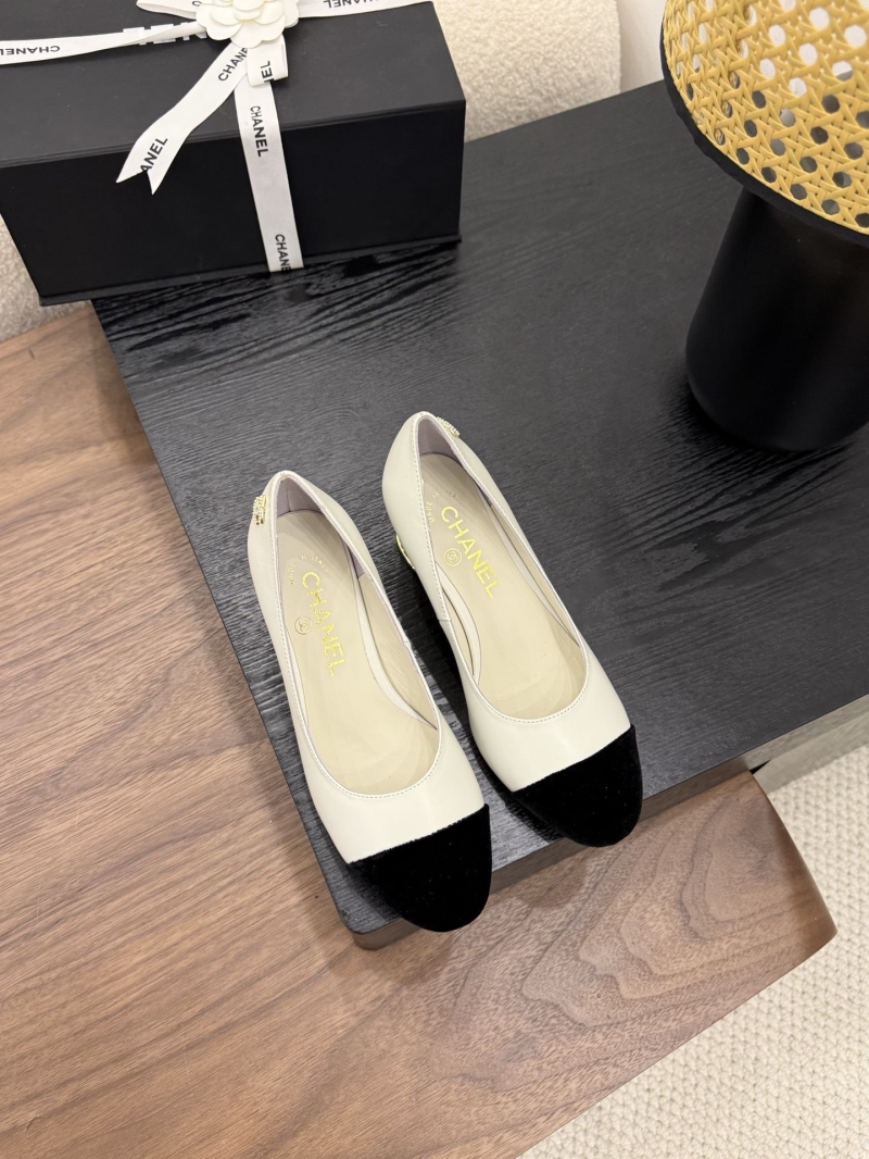 Ch**el heeled shoes